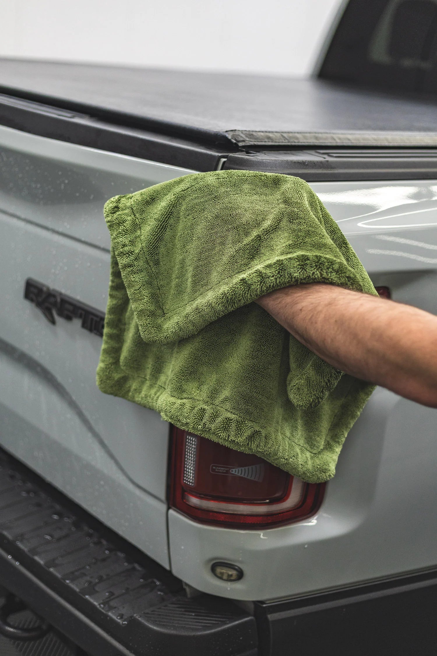 The Rag Company | The Liquid8r M22