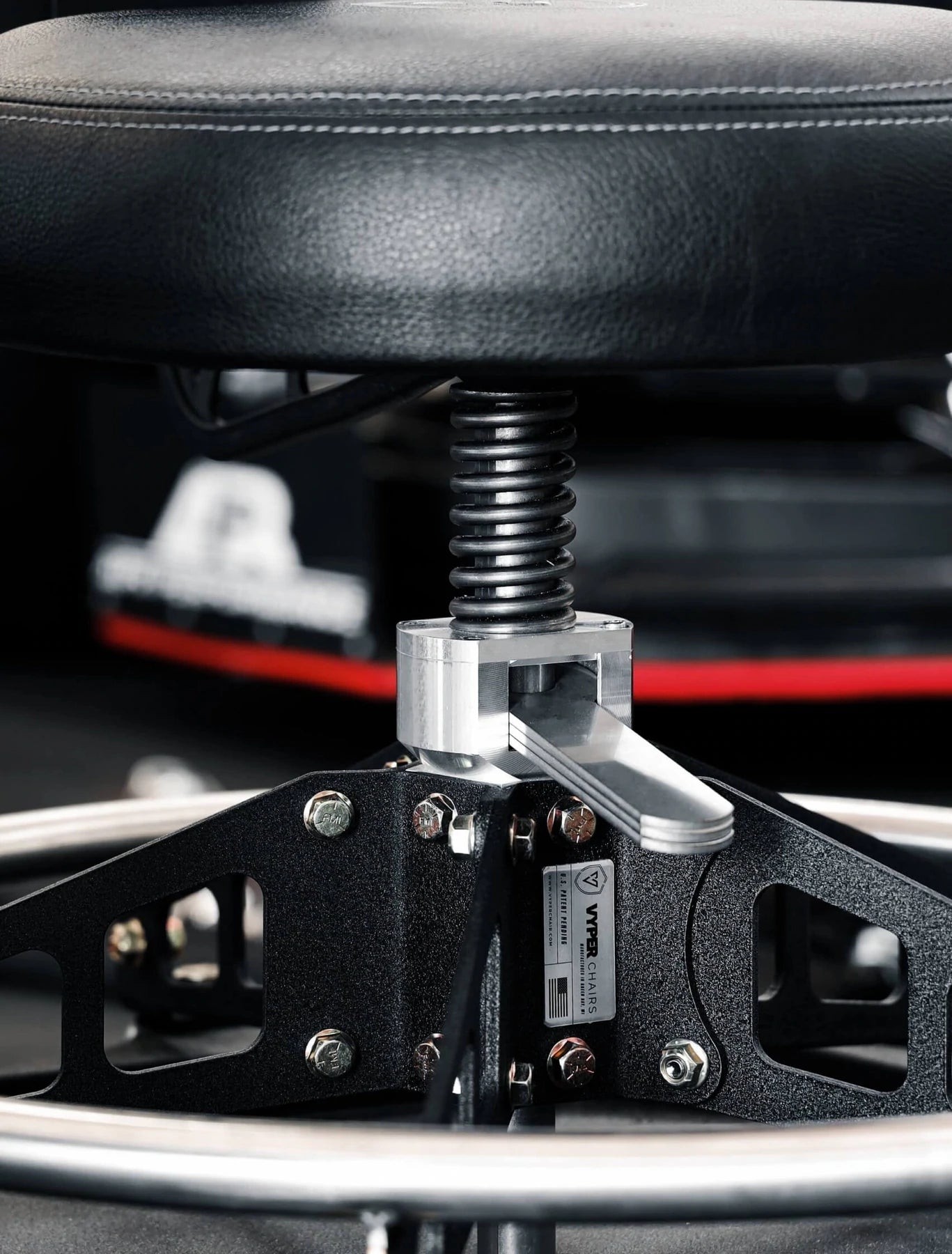 Vyper Chair | Quick Height Attachment