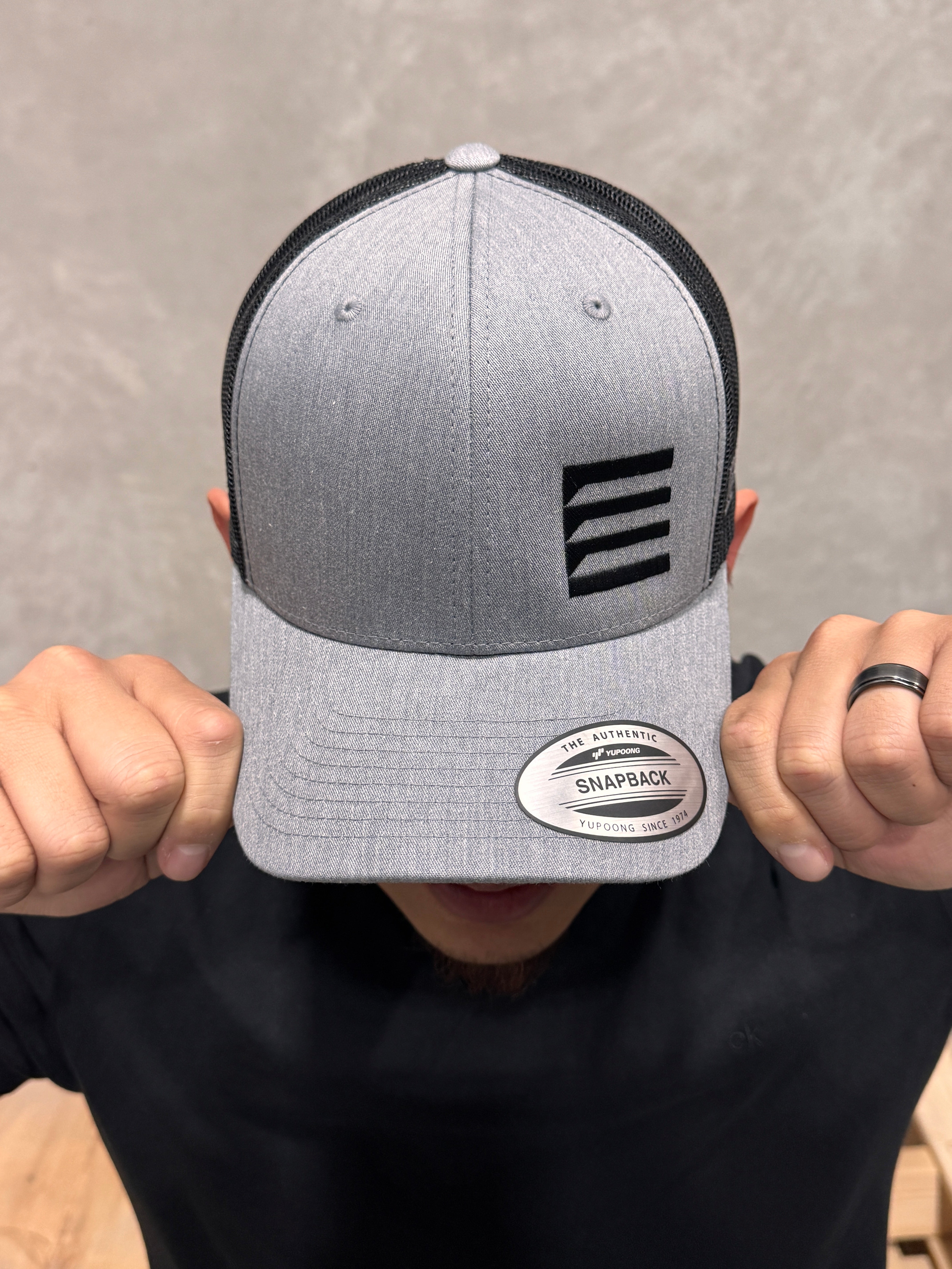 TOC Supplies Classic Snapback Trucker, Gray/Black